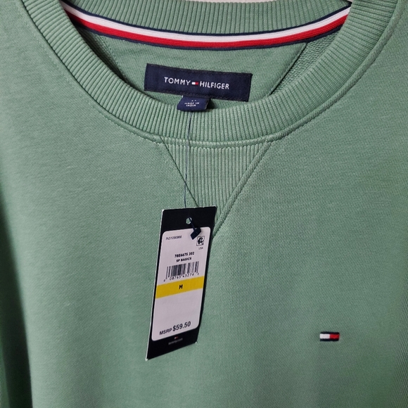 Tommy Hilfiger Men's Plain Crewneck Sweatshirt - M - Picture 2 of 7